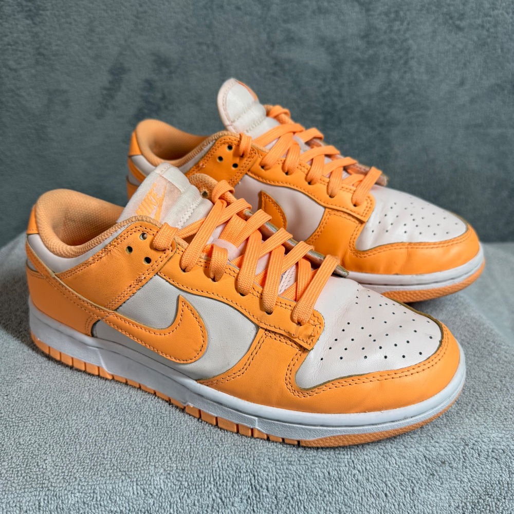 Nike Dunk Low Womens‎ 8.5 Shoes
Sneakers Peach Cream/White DD1503-801 2022